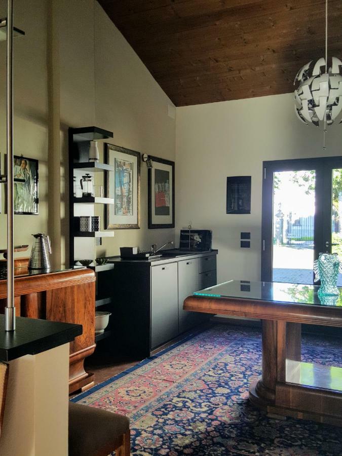 Bed and Breakfast La Terrazza Sui Vigneti-Rovescala San Damiano al Colle Exterior foto